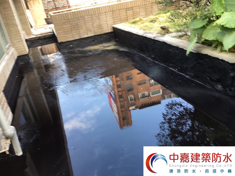 台北市/大安區/林公館 使用工法 : 屋頂防水翻修/乳化瀝青七層防水工法《中嘉建築防水》