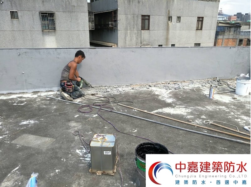 台北市/北投區/林公館 使用工法 : 屋頂免打除防水施工/彩色PU聚氨酯防水工法《中嘉建築防水》