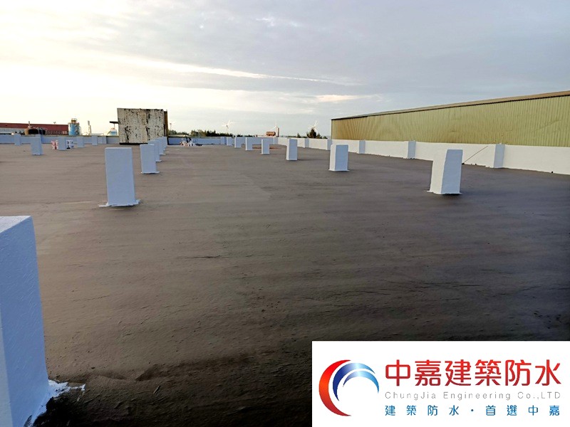 【頂樓防漏超詳細攻略】如何評選橡化瀝青、PU聚氨酯及彈性水泥《中嘉建築防水》
