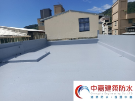 屋頂防水DIY施工需要注意哪些重點？【一篇全都懂】屋頂工程建材《中嘉建築防水》