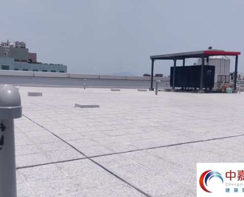 頂樓漏水修復工程材料優缺點及如何計價？【省錢方法大公開】《中嘉建築防水》