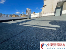 頂樓漏水會造成那些損害呢？別讓小問題變成【大災難！】《中嘉建築防水》