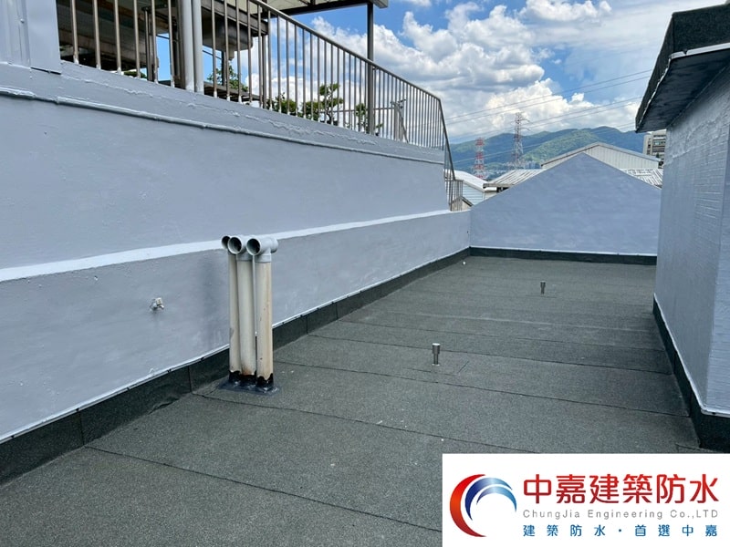 為什麼頂樓會漏水呢？網揭【微創手術型防水工法】找回乾爽的家 《中嘉建築防水》