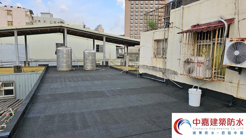 為什麼頂樓會漏水呢？網揭【微創手術型防水工法】找回乾爽的家 《中嘉建築防水》