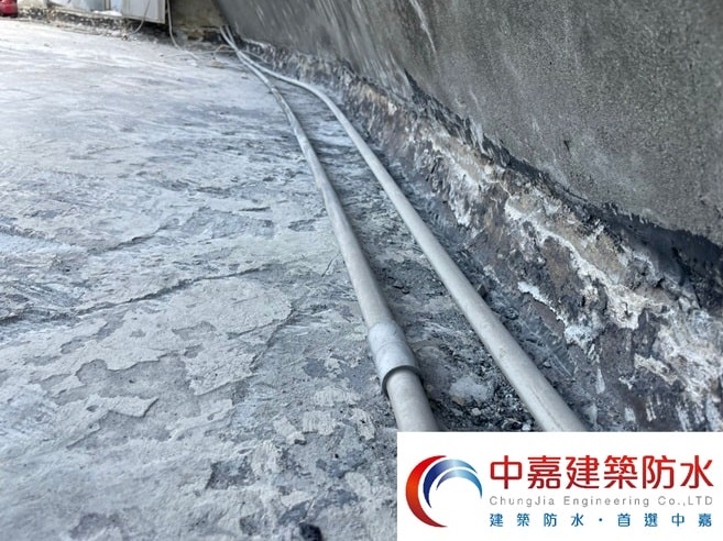 大樓地下室漏水？哪種防水止漏材料及方法最好【重點全揭露】《中嘉建築防水》